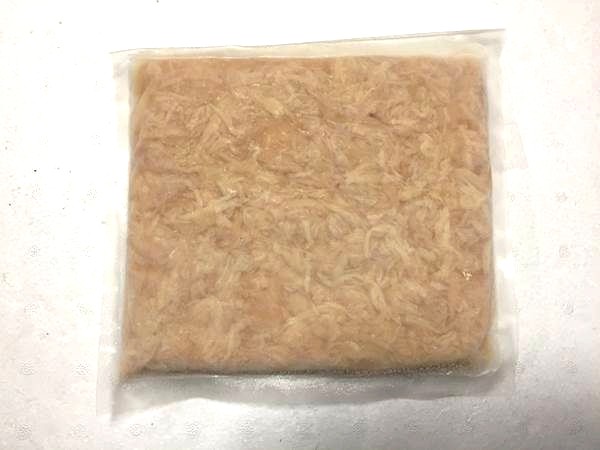 蒸し鶏ほぐし